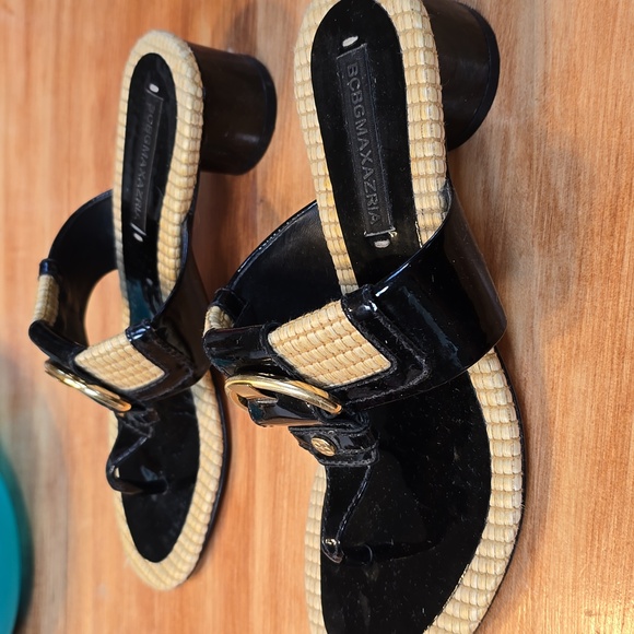 Black Patent Leather and Straw Heeled Sandal Thong - Picture 4 of 9